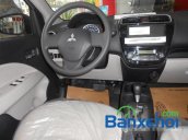 Bán xe Mitsubishi Mirage 2014 mới màu bạc