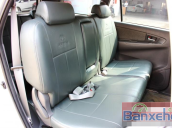 Bán xe Toyota Innova E 2.0MT, màu bạc, số sàn, sản xuất năm 2013, lắp ráp trong nước