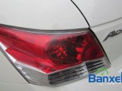 Bán xe Honda Accord I -Vtec đời 2008, màu trắng đã đi 50000 km, 800tr