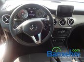 Bán Mercedes CLA200 sản xuất 2015, màu bạc