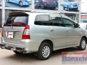 Bán xe Toyota Innova E 2.0MT, màu bạc, số sàn, sản xuất năm 2013, lắp ráp trong nước