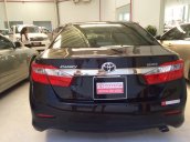 Xe Toyota Camry đời 2013, màu đen, cần bán