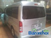 Cần bán xe Toyota Hiace 2.5L đời 2014, màu bạc