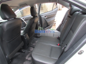 Bán Toyota Corolla Altis 1.8AT đăng ký lần đầu ngày 31/12/2014, xe biển tỉnh, hồ sơ rút nhanh gọn