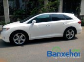 Cần bán lại xe Toyota Venza 3.5l AT đời 2009, màu trắng