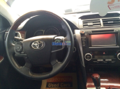 Xe Toyota Camry đời 2013, màu đen cần bán