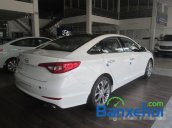 Bán ô tô Hyundai Sonata đời 2015, màu trắng