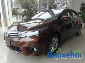 Bán xe Toyota Corolla Altis 1.8G đời 2015, màu nâu  