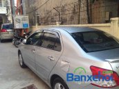 Cần bán gấp Toyota Vios đời 2009, màu bạc chính chủ, 515tr