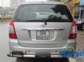 Xe Toyota Innova 2.0E 2014 cũ màu bạc / xám đang được bán