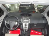 Bán Toyota Yaris đời 2010, màu trắng, nhập khẩu chính hãng