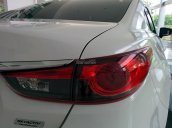 Cần bán xe Mazda 6 năm 2015, màu trắng, nhập khẩu, 978tr