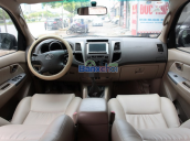 Bán Toyota Fortuner sản xuất 2009, màu xám, 695 triệu xe đẹp