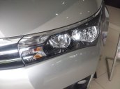 Cần bán xe Toyota Corolla altis 2015, nhập khẩu chính hãng giá rẻ xe đẹp