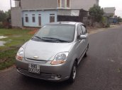 Cần bán gấp Chevrolet Spark 2011, màu bạc như mới