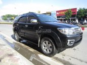 Bán xe Toyota Fortuner đời 2009, màu đen số tự động