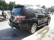 Bán xe Toyota Fortuner đời 2009, màu đen số tự động