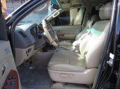 Bán xe Toyota Fortuner đời 2009, màu đen số tự động