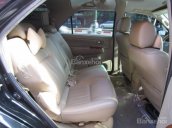 Bán xe Toyota Fortuner đời 2009, màu đen số tự động