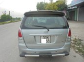 Gia đình muốn bán xe Toyota Innova G 2008 phom mới đăng kí 2009 mầu bạc