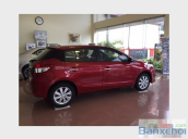 Cần bán xe Toyota Yaris đời 2015, màu đỏ giá 683 tr