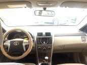 Toyota Corolla altis 1.8MT năm 2013, màu bạc, bảo hành chính hãng