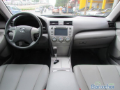 Bán xe Toyota Camry LE 2.5L 2010, ghế điện, camera lùi, màu sơn đen / nội thất da màu kem