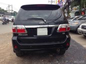 Cần bán Toyota Fortuner đời 2009, màu đen, 685 triệu