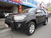 Cần bán xe Toyota Fortuner đời 2010, màu đen giá cạnh tranh