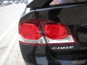 Mình cần bán xe Honda Civic đời 2009, màu đen số tự động, giá chỉ 525 triệu