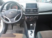 Toyota Yaris đời 2014, màu trắng, nhập khẩu nguyên chiếc