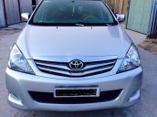 Toyota Innova G màu xám bạc, số sàn, đời cuối 12/2009, biển số thành phố Hồ Chí Minh