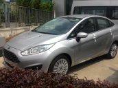 Bán xe Ford Fiesta Titanium sản xuất 2017, màu bạc giá 550tr