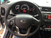 Cần bán Kia Rio 2013 nhập khẩu Hàn Quốc màu bạc, số tự động 