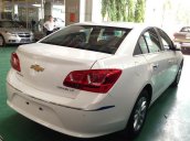 Bán xe Chevrolet Cruze 1.6 LT số sàn khuyến mãi lên đến 20 triệu giá chỉ còn 552tr trong tháng 09/2015