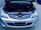 Toyota Innova G màu xám bạc, số sàn, đời cuối 12/2009, biển số thành phố Hồ Chí Minh