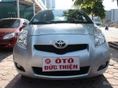 Cần bán xe Toyota Yaris 1.5AT đời 2011, màu bạc, xe nhập số tự động