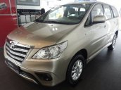 Bán ô tô Toyota Innova đời 2015, giá tốt nhanh tay liên hệ