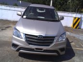 Bán ô tô Toyota Innova đời 2015, giá tốt nhanh tay liên hệ