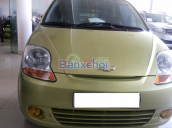 Bán ô tô Chevrolet Spark, màu vàng, trong nước, đại lý bán