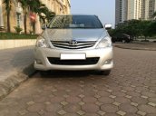 Tôi có xe Toyota Innova G sản xuất 2011 màu ghi bạc, chính chủ sử dụng đi giữ gìn cần bán