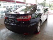 Bán xe Toyota Camry đời 2015, màu đen giá tốt