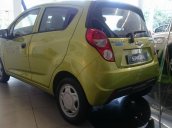 Chevrolet Spark LS hộp số sàn 5 cấp, hệ thống chống bó cứng phanh ABS, khóa cửa trung tâm, 02 túi khí