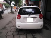 Bán Chevrolet Spark sản xuất 2010, màu trắng, nhập khẩu giá tốt