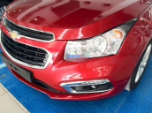 Bán xe Chevrolet Cruze đời 2015, màu đỏ xe đẹp