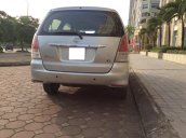 Tôi có xe Toyota Innova G sản xuất 2011 màu ghi bạc, chính chủ sử dụng đi giữ gìn cần bán