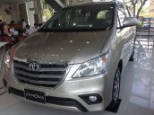 Bán xe Toyota Innova đời 2015, giá 767tr xe đẹp long lanh