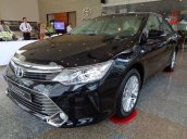 Bán Toyota Camry đời 2015, màu đen, 1 tỉ