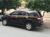 Toyota Fortuner 2.7G đời 2011, màu sơn đen xe chính chủ biển Hà Nội