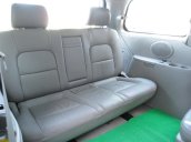 Cần bán Kia Carnival đời 2006, màu bạc, nhập khẩu chính hãng, như mới, giá 298tr